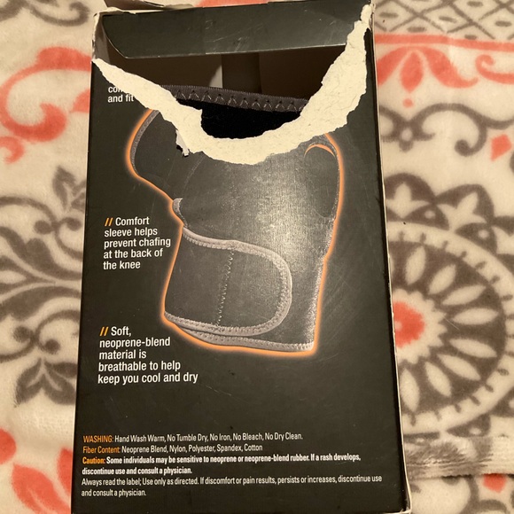 Ace Knee Support - Picture 3 of 6